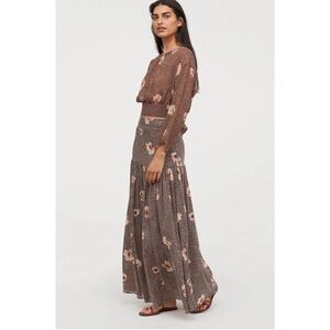 H&M High-Rise Brown and Pink Floral Print Boho Maxi Skirt size 2